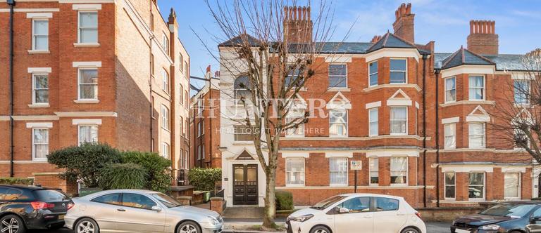Lyncroft Mansions, Camden, London, NW6 1JY