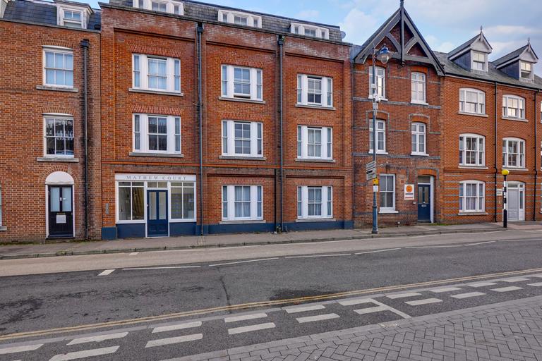Station Road West Canterbury, Wincheap, Canterbury, CT2 8AN