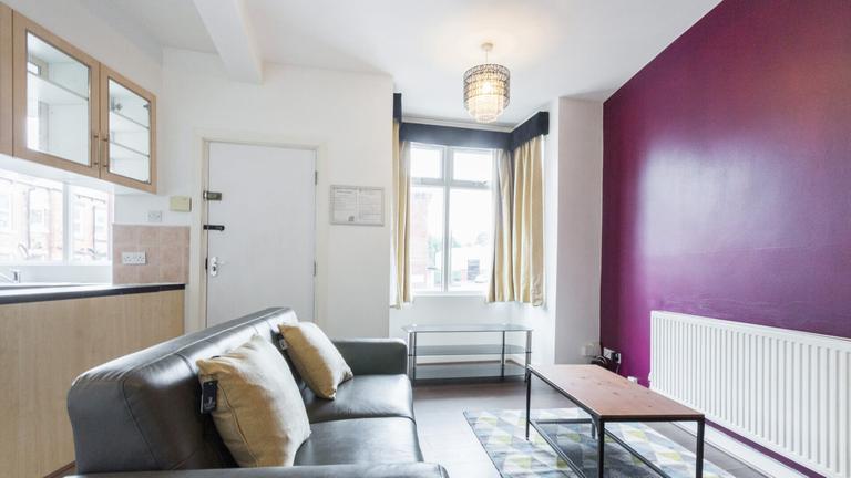 Beechwood Place, Headingley, Leeds, LS4 2LS