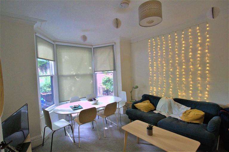 Thompson Road, Ecclesall, Sheffield, S11 8RB