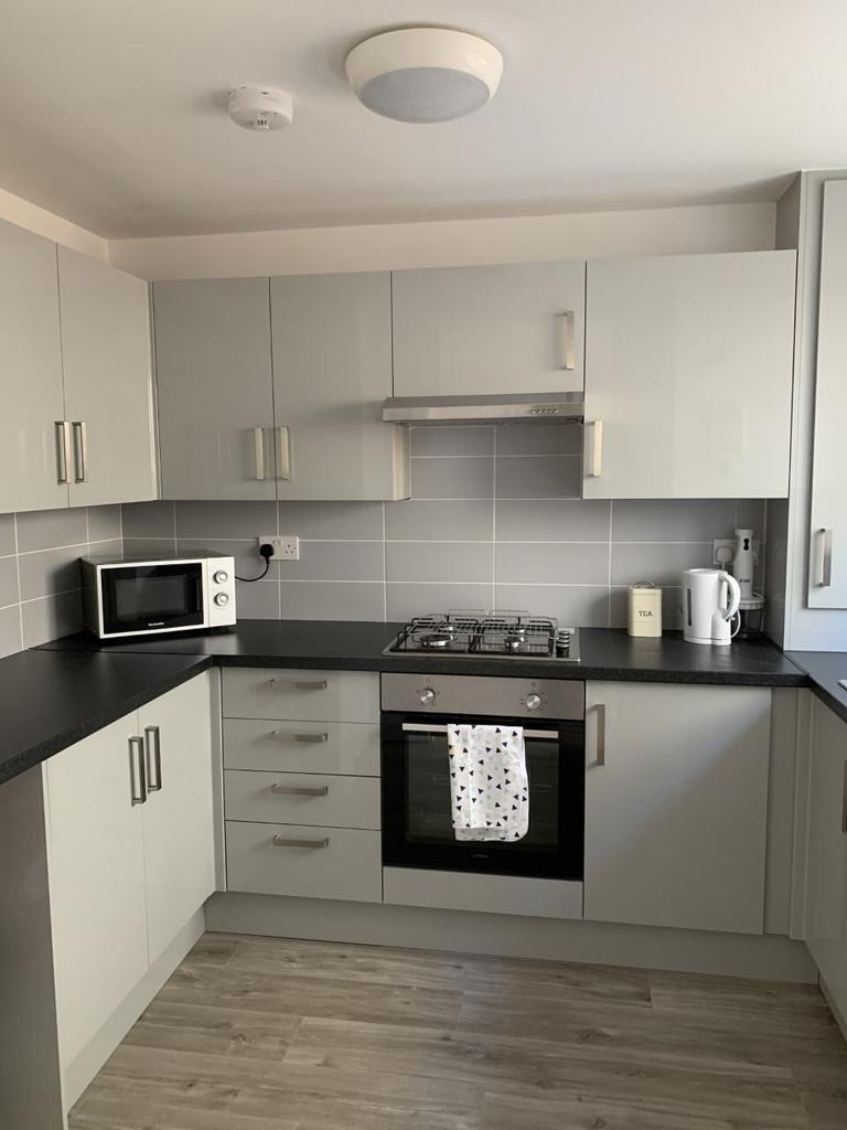 Bath Road, Southsea, Portsmouth, PO4 0HT