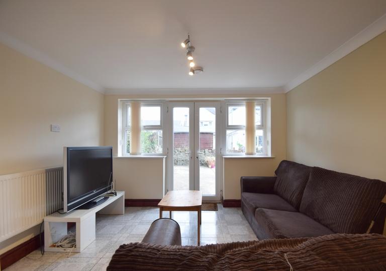 Treorchy Street, Cathays, Cardiff, CF24 4JP