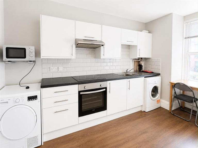 Elm Grove, Elm Grove, Brighton, BN2 3EL