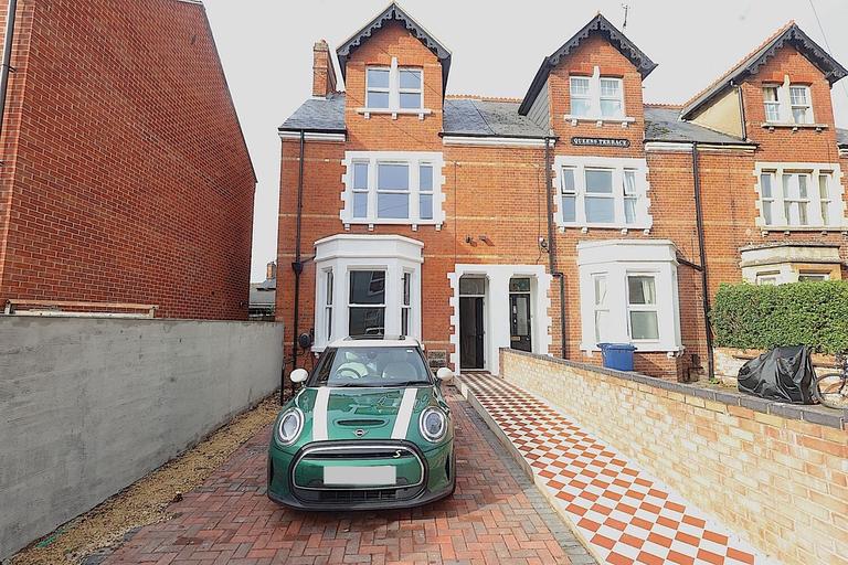 Oxfordshire, East Oxford, Oxford, OX4 1JT