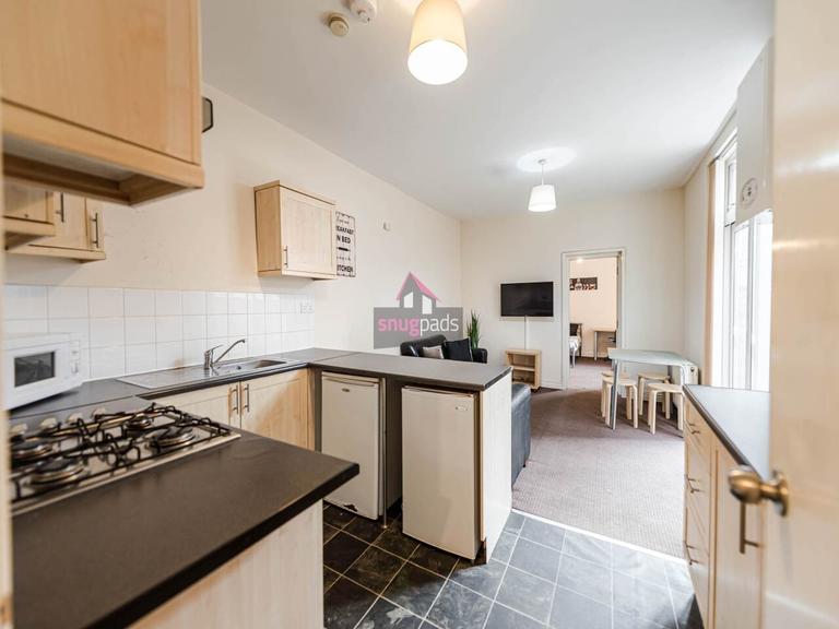 Carlton Road, Salford, Manchester, M6 7EW