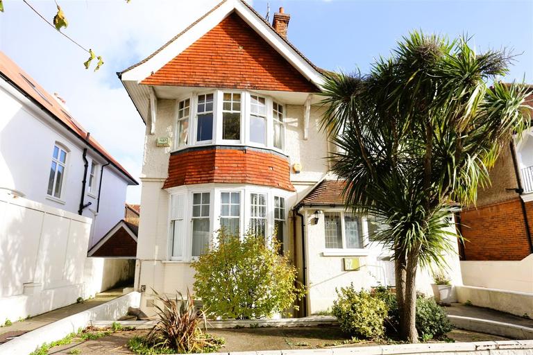 Palmeira Avenue, Hove, Brighton, BN3 3GF