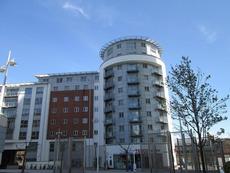 The Round House Gunwharf Quays, City Centre, Portsmouth, PO1 3SH