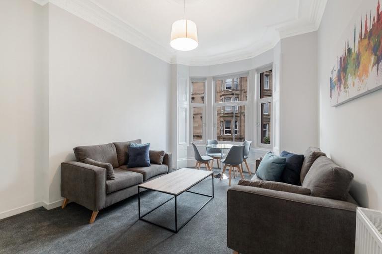 Queen Margaret Drive, 1/1, West End, Glasgow, G20 8NY