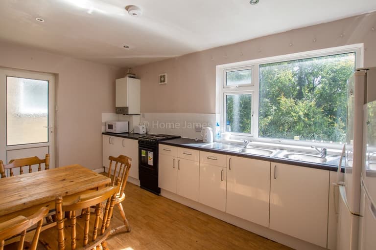 Crespin Way, Lewes Road, Brighton, BN1 7FG