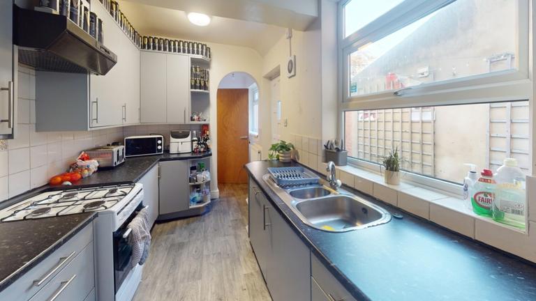 Annesley Grove, Arboretum, Nottingham, NG1 4GU