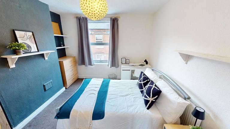 Hart Street, Lenton, Nottingham, NG7 1SF