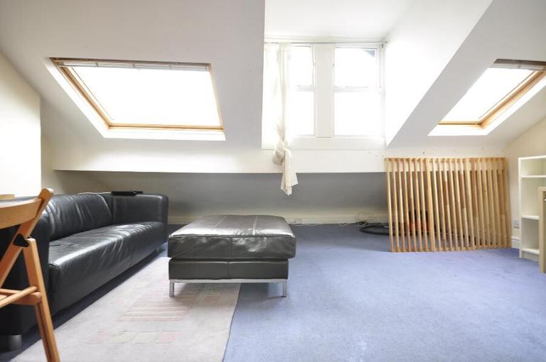 Blenheim Terrace, Woodhouse, Leeds, LS2 9HD