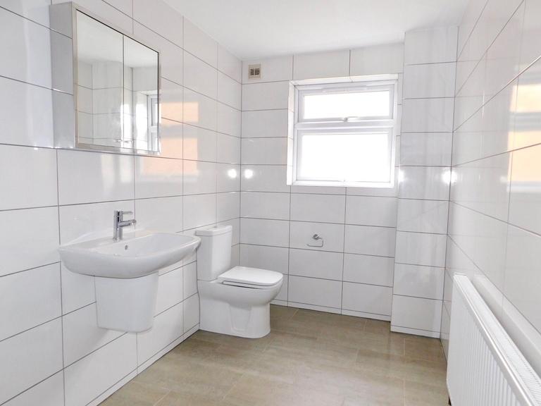 Jarrom Street, Westcotes, Leicester, LE2 7DX