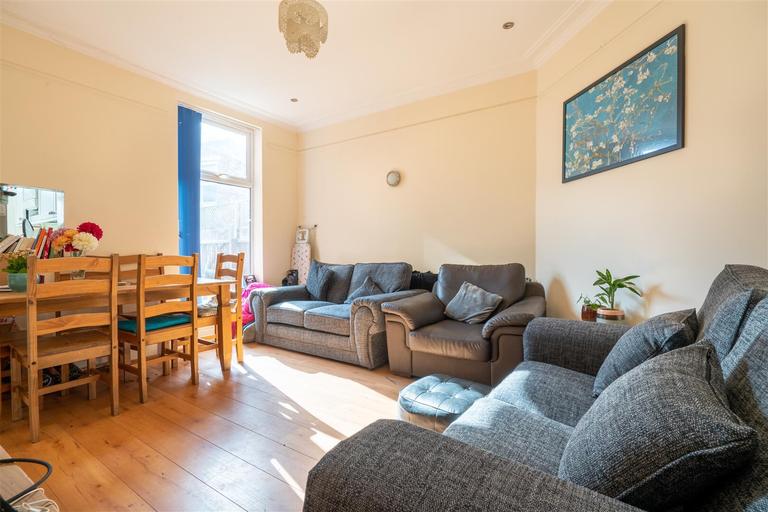 Everton Road, Ecclesall, Sheffield, S11 8RY