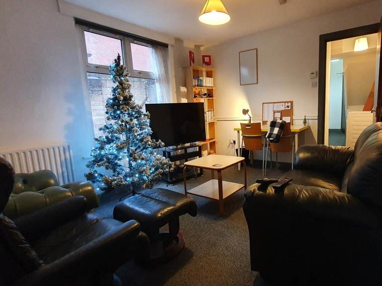 Miskin Street (Flat A), Cathays, Cardiff, CF24 4AQ