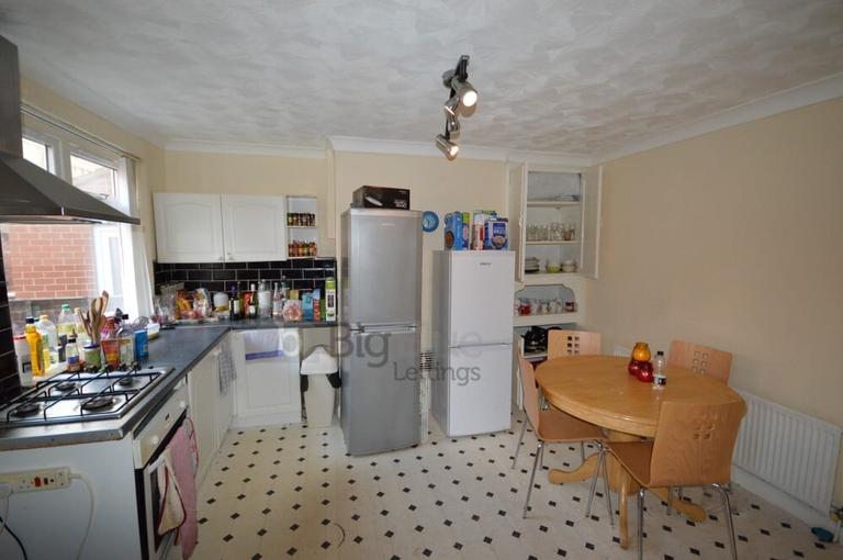 5 bedroom house for rent Welton Mount, Leeds, LS6 1ET UniHomes