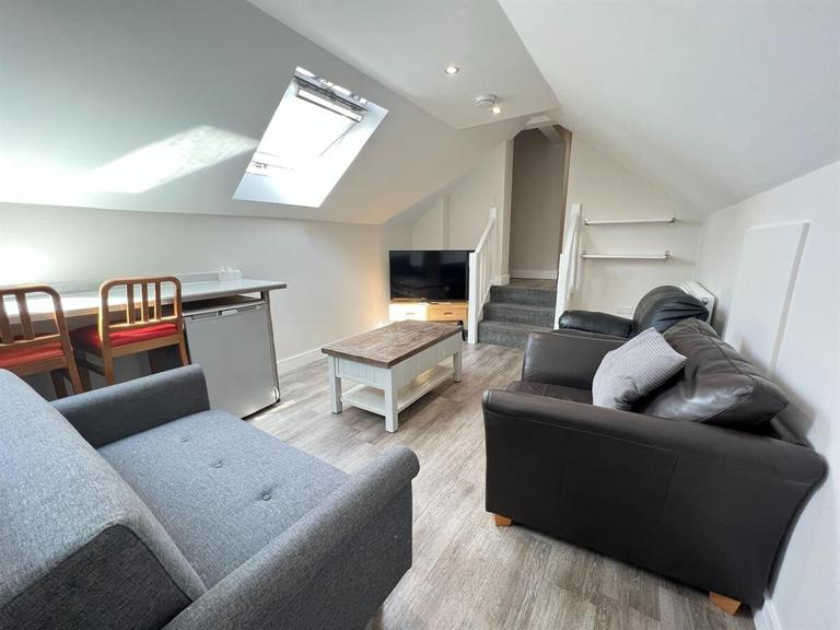 West Bridgford, West Bridgford, Nottingham, NG2 7NT