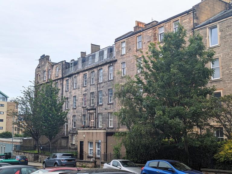 Portland Street, Leith, Edinburgh, EH6 4SX