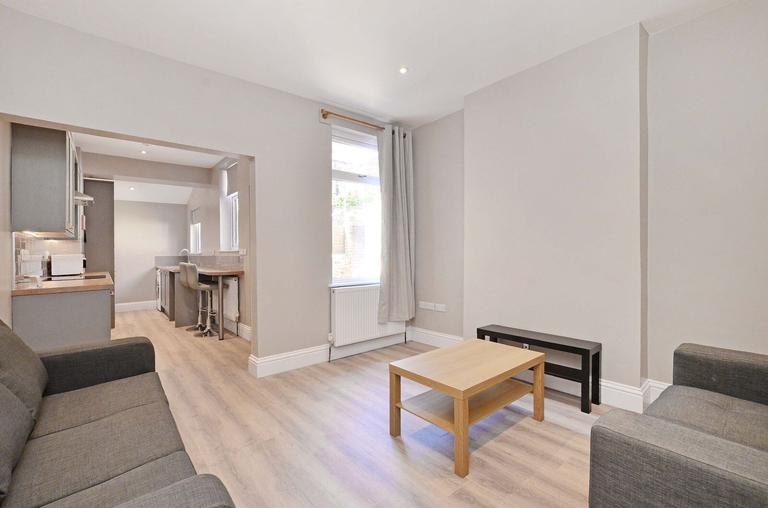 Filey Street, Broomhall, Sheffield, S10 2FF