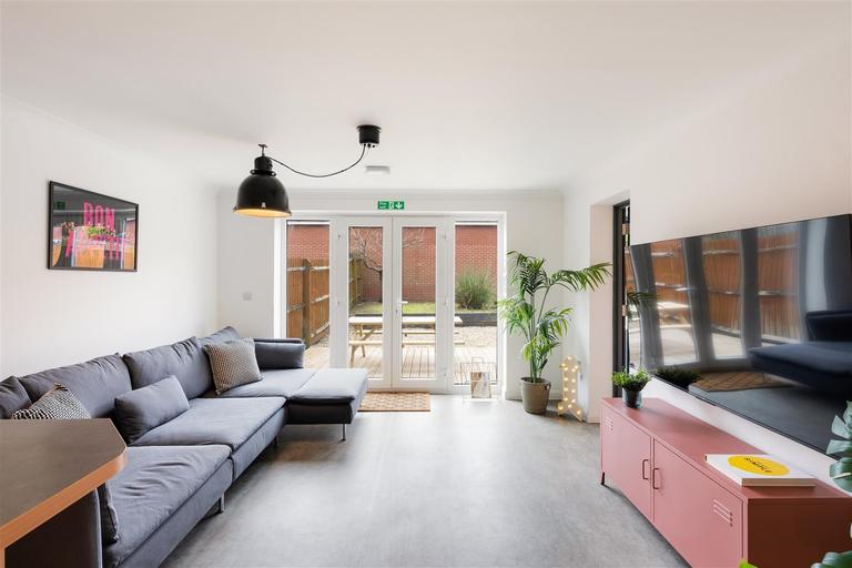 Beatrix Place, Horfield, Bristol, BS7 0AE