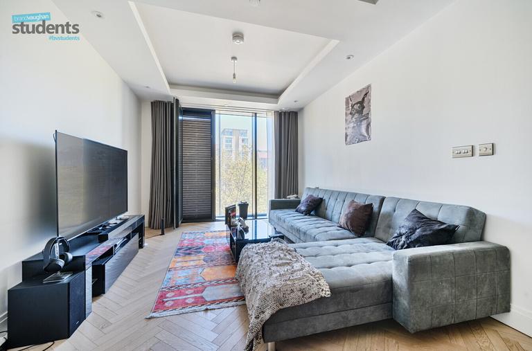 Gloucester Place, London Road, Brighton, BN1 4AA