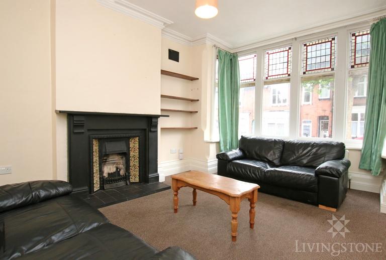 Howard Road, Clarendon Park, Leicester, LE2 1XN
