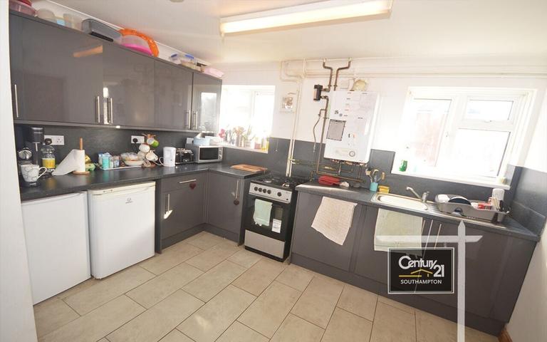 Mayfield Road, Swaythling, Southampton, SO17 3SY