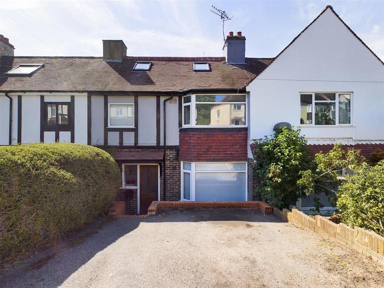 5 bedroom house for rent Bevendean Crescent, Brighton, BN2 4RA UniHomes