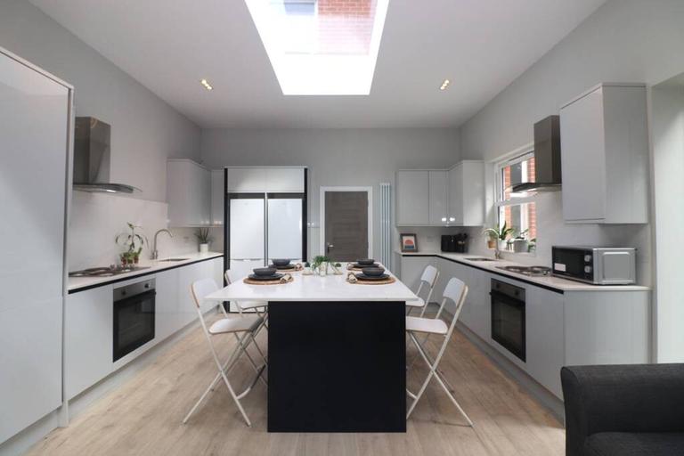 Westridge Road Hampshire, Portswood, Southampton, SO17 2HP