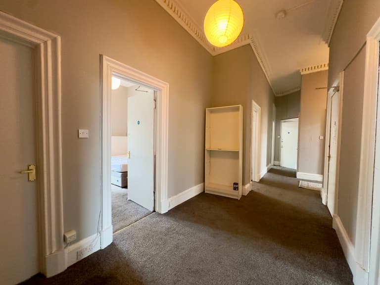 Great Western Road, 2/1, West End, Glasgow, G12 8RA Great Western Road, 2/1, West End, Glasgow, G12 8RA