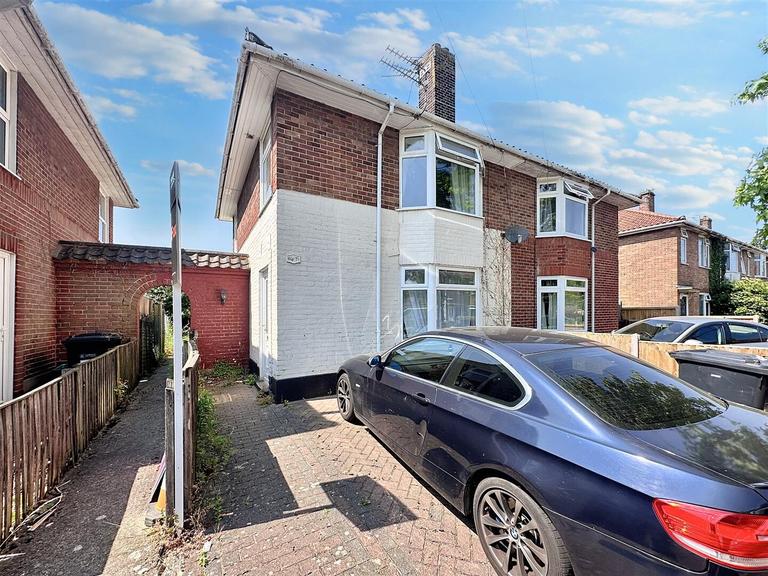 Gilbard Road, Bowthorpe, Norwich, NR5 8TR