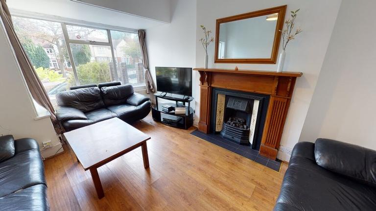 Bournbrook Road, Selly Oak, Birmingham, B29 7BU