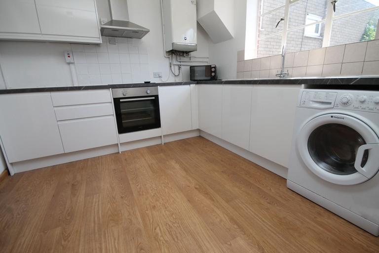 Oaten Hill Court Kent, Wincheap, Canterbury, CT1 3HS