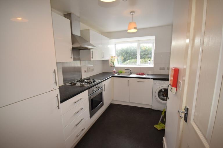 Aviation Avenue, Hatfield, Hertfordshire, AL10 9UB