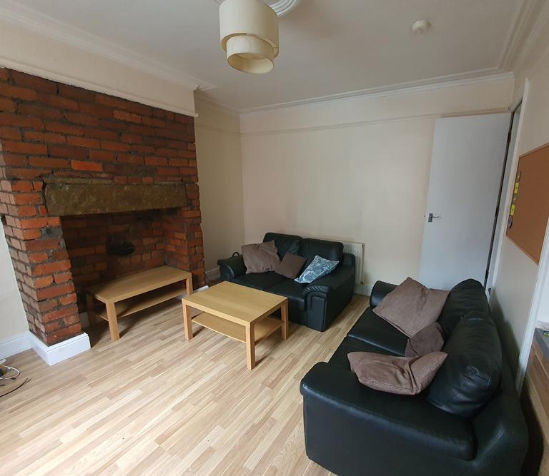 2 bedroom house for rent Thornville Mount, Leeds, LS6 1JX UniHomes