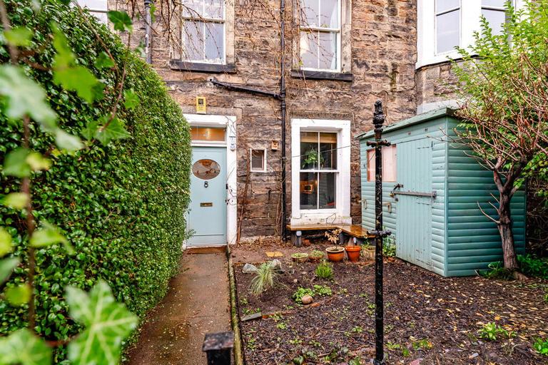 Rosevale Place, Leith, Edinburgh, EH6 8AP