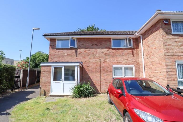 3 bedroom house for rent Walcot Close, Norwich, NR5 9AJ UniHomes