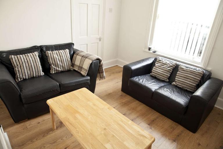 4 bedroom house for rent Jubilee Road, Portsmouth, PO4 0JE UniHomes