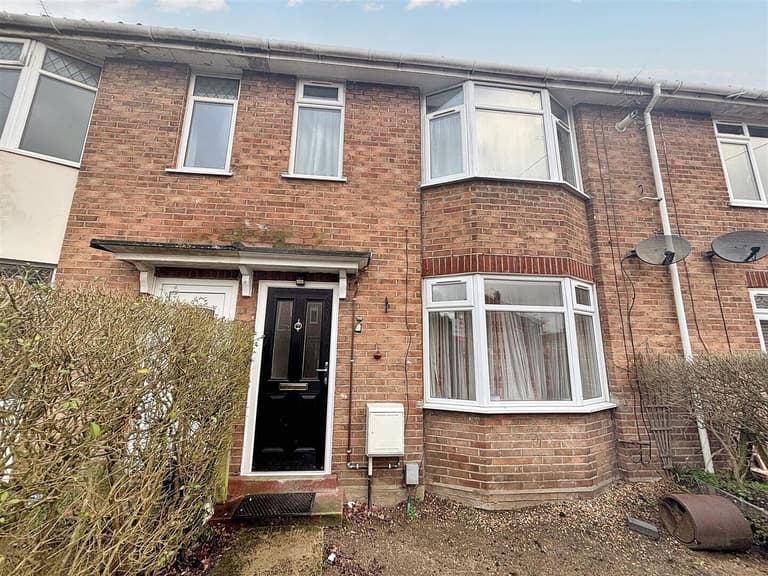 Gilbard Road, Bowthorpe, Norwich, NR5 8TR Gilbard Road, Bowthorpe, Norwich, NR5 8TR