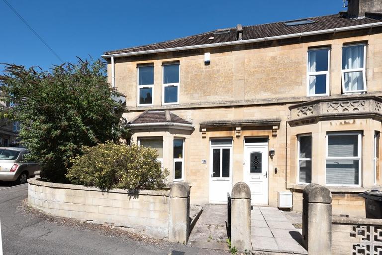 5 bedroom house for rent Ringwood Road, Bath, BA2 3JJ UniHomes