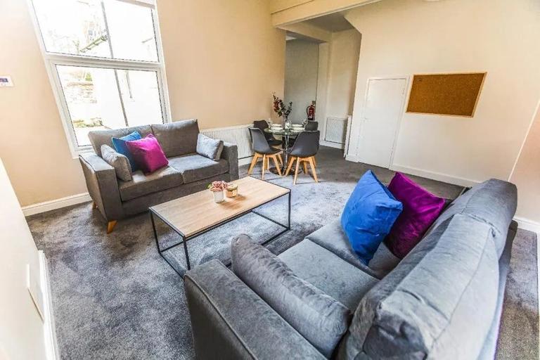 Wellington Villas, Flat 2, Lenton, Nottingham, NG7 1NP