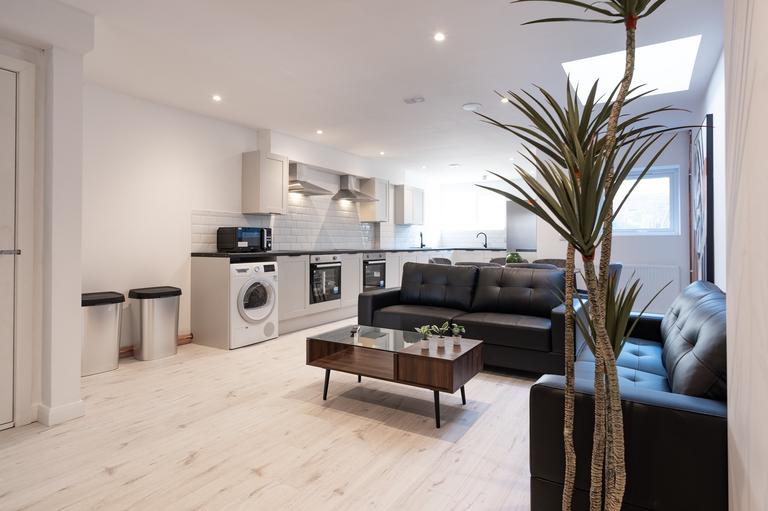 Marlborough Road, Brynmill, Swansea, SA2 0DZ