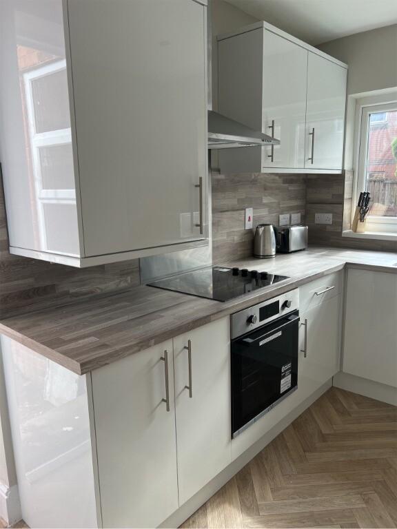 1 bedroom house for rent Gregory Boulevard Hyson Green, Nottingham, NG7