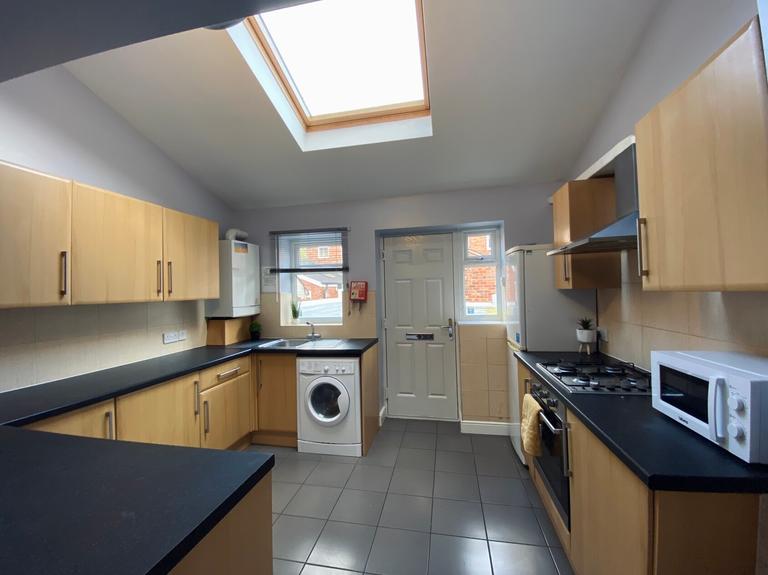 Harefield Road, Ecclesall, Sheffield, S11 8NU