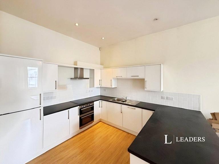 Brighton Place, City Centre, Brighton, BN1 1HJ