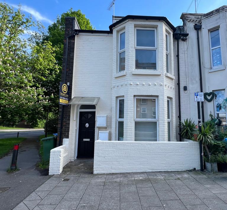 Bellevue Road, City Centre, Southampton, SO15 2AX