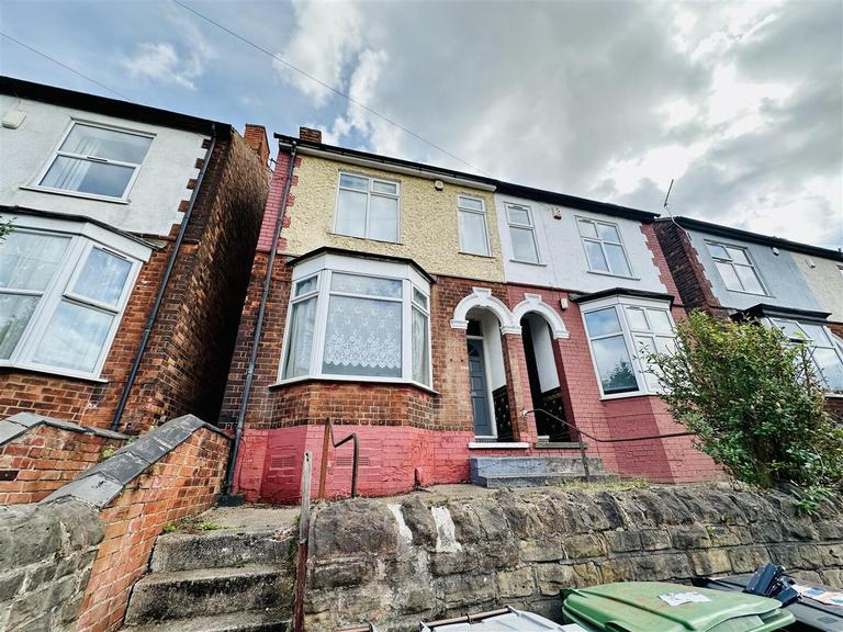 Lenton Boulevard, Lenton, Nottingham, NG7 2BZ