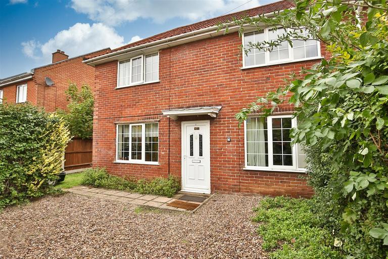 Bacon Road, Eaton, Norwich, NR2 3QX