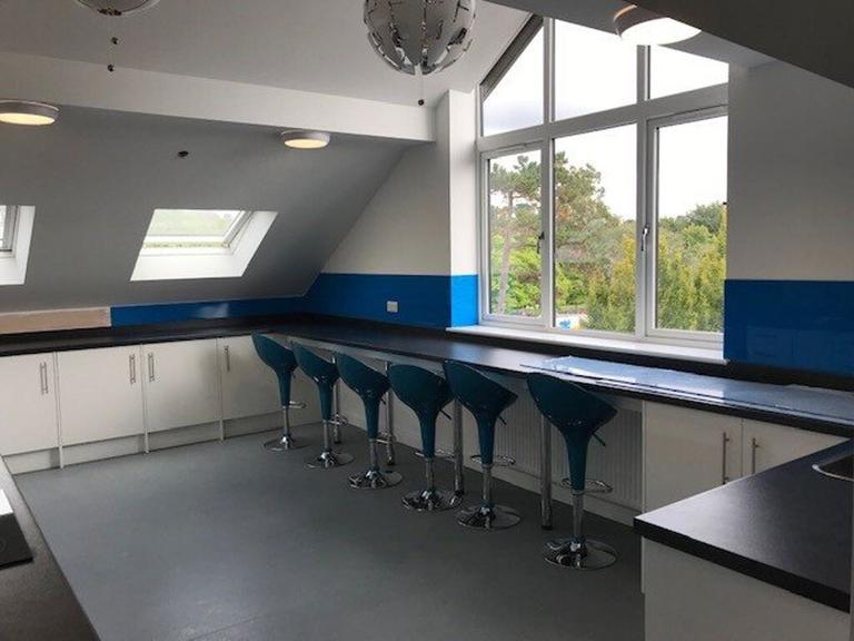 - Unit, East Oxford, Oxford, OX4 1UQ