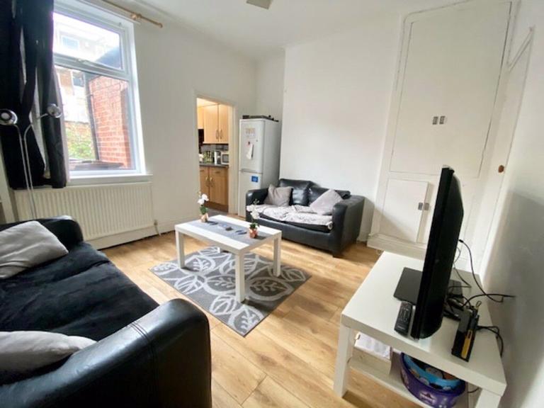 Neill Road, Ecclesall, Sheffield, S11 8QG